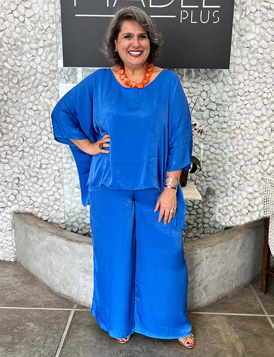 Conjunto Plus Size Bata e Calça Pantalona
