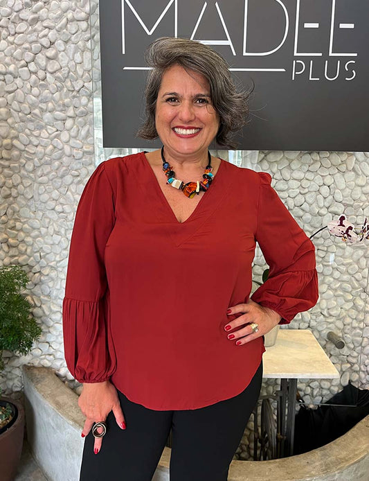 Blusa Plus Size Manga Longa Ampla Decote V