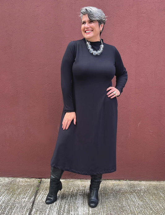 Vestido Midi Plus Size Manga Longa Moletinho