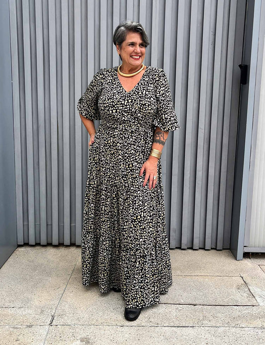 Vestido Longo Plus Size Boho Meia Manga