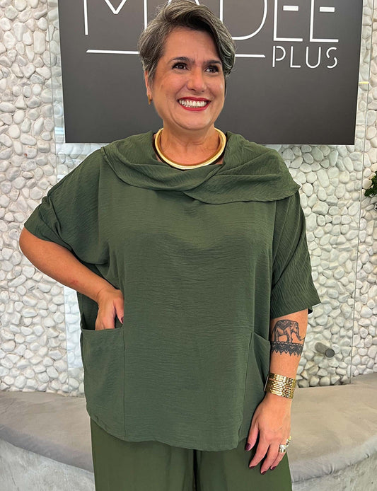Blusa Bata Plus Size Ampla Lisa