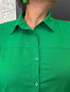 Camisa Plus Size com Barra Larga de Linho