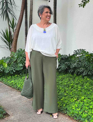 Calça Pantalona Plus Size Alfaiataria Elástico Largo