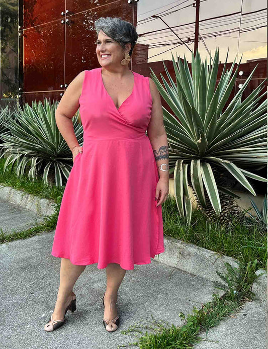 Vestido Midi Plus Size Cachecouer Regata Rosa Chiclete