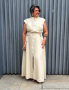 Vestido Longo Plus Size Utilitário Manga Curta Off
