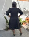 Vestido Midi Plus Size Ilhós na Manga Preto