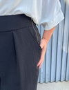 Calça Pantalona Plus Size Preta
