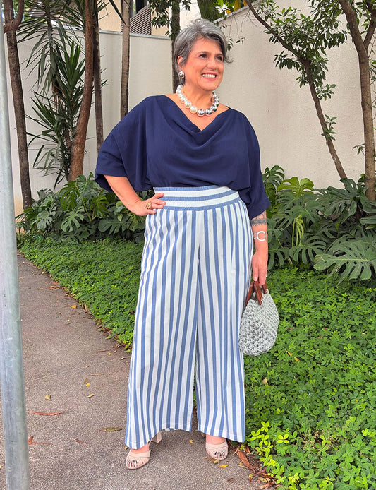 Calça pantalona listrada