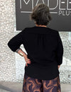 Blusa Plus Size Decote Estrela Lisa