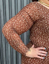 Vestido Longo Plus Size de Tule com Manga Longa